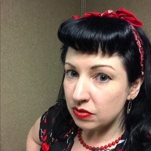 Meet your Posher, Bonnie